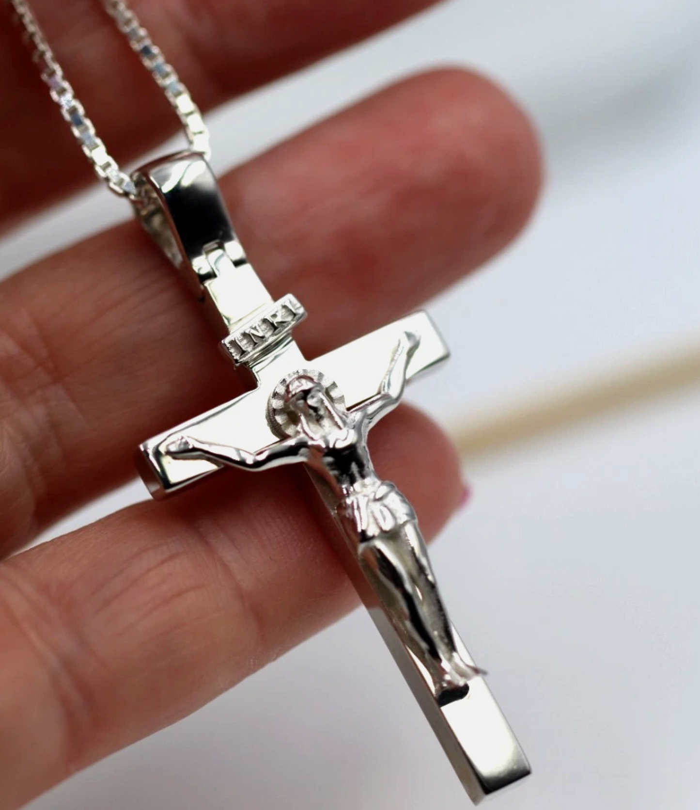 Sterling Silver 925 Solid Heavy Crucifix Cross Pendant Box Chain