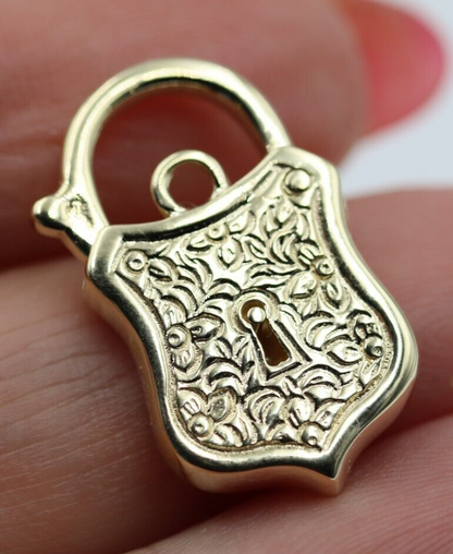 Genuine New 9k 9ct 15mm x 24mm Yellow, Rose and White Gold Filigree Heart Pendant / Padlock