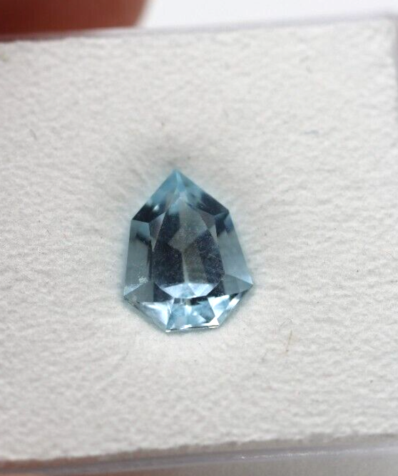 Genuine 9mm x 6mm Aquamarine Fancy Teardrop (1 pc) Loose Gemstone 1.55ct