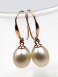 Kaedesigns Delicate 9ct 9k Rose Gold 9mm x 7mm Oval Pearl Hook Earrings
