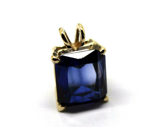 Genuine New 9ct Yellow Gold Blue Cubic Zirconia Pendant