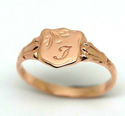 Size T1/2, 9ct 9kt Yellow, Rose or White Gold Shield Signet Ring + Engraving of one initial