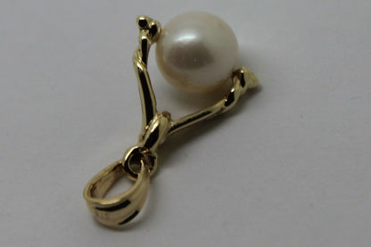 Kaedesigns New 9kt 9ct Yellow, Rose or White Gold 7mm White Pearl Ball Pendant