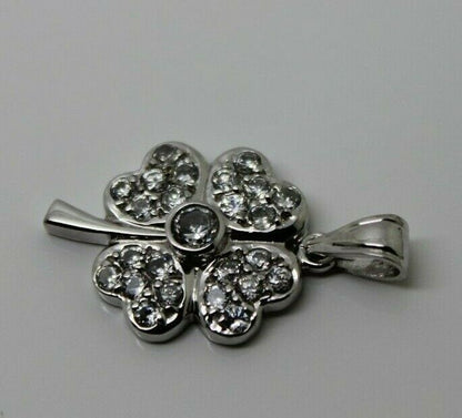 Genuine 9ct 9kt White Gold Cubic Zircon Four Leaf Clover Pendant