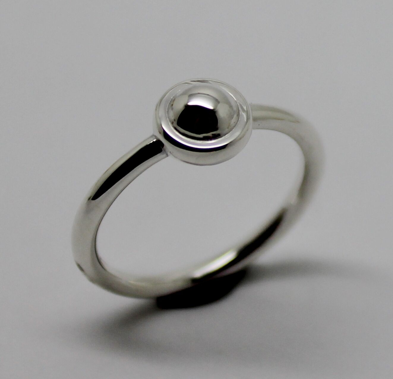 Kaedesigns New Solid Genuine 925 Sterling Silver 4mm Half Ball Ring