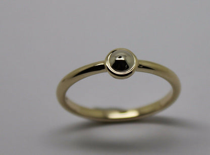 Genuine 9ct yellow gold & white gold ball 4mm Half Ball Ring