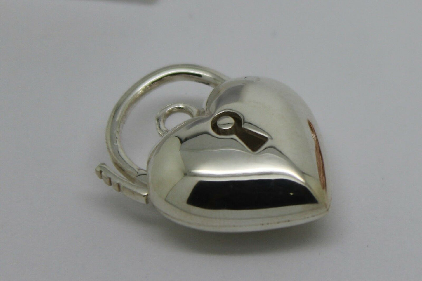 Sterling Silver 925 Bubble Heart Large Padlock Pendant 19.8mm 7.8g