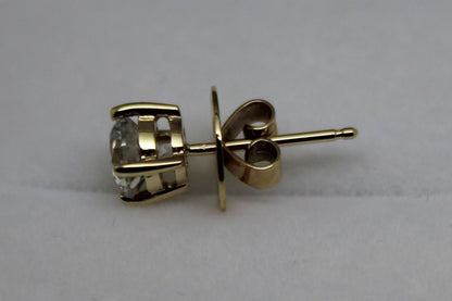 One earring Only 9k 9ct Yellow Gold Claw-set Round 5.5mm Stud Earring