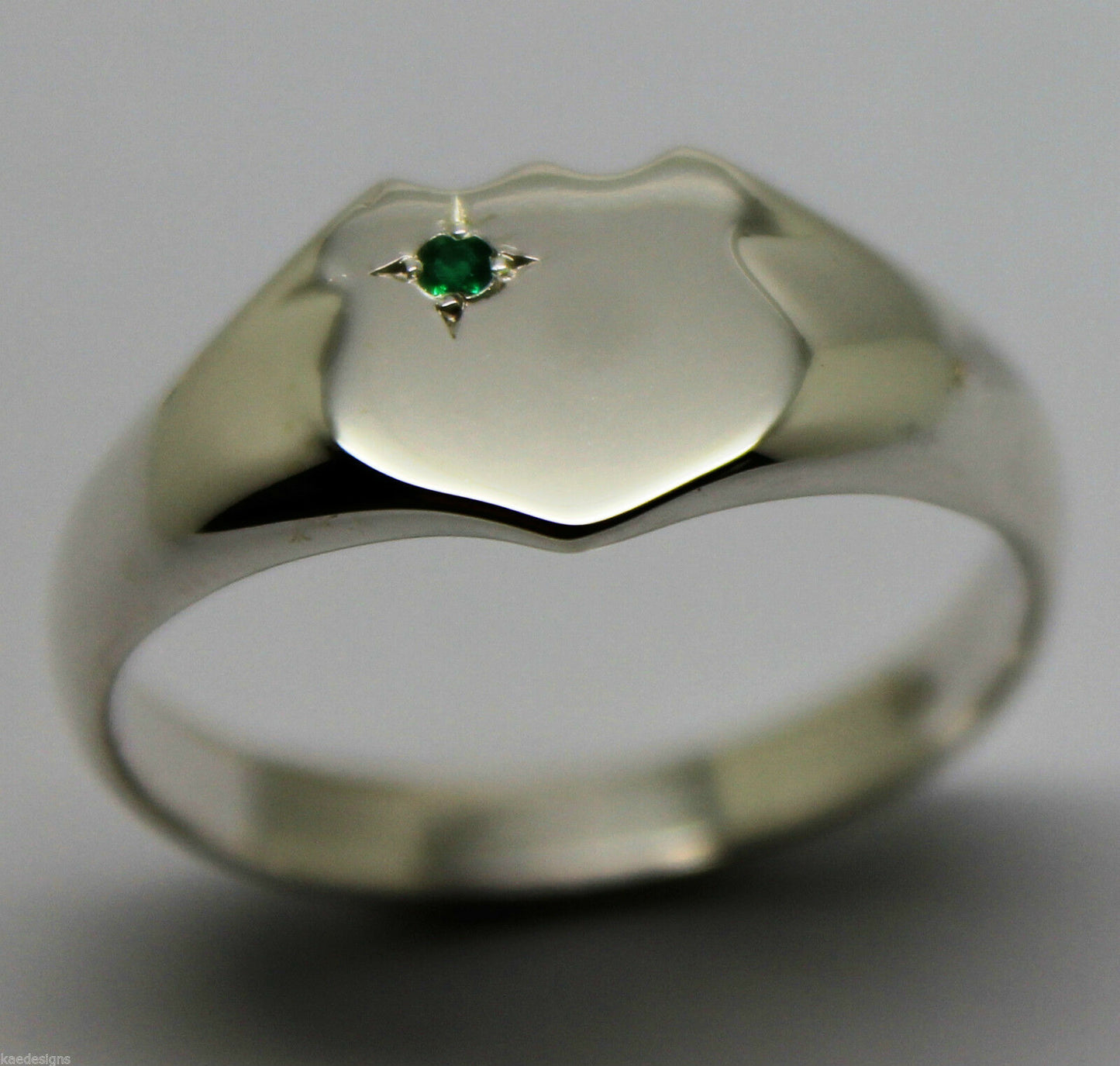 Kaedesigns New Size S to Z Large Sterling Silver Shield Green Emerald Signet Ring