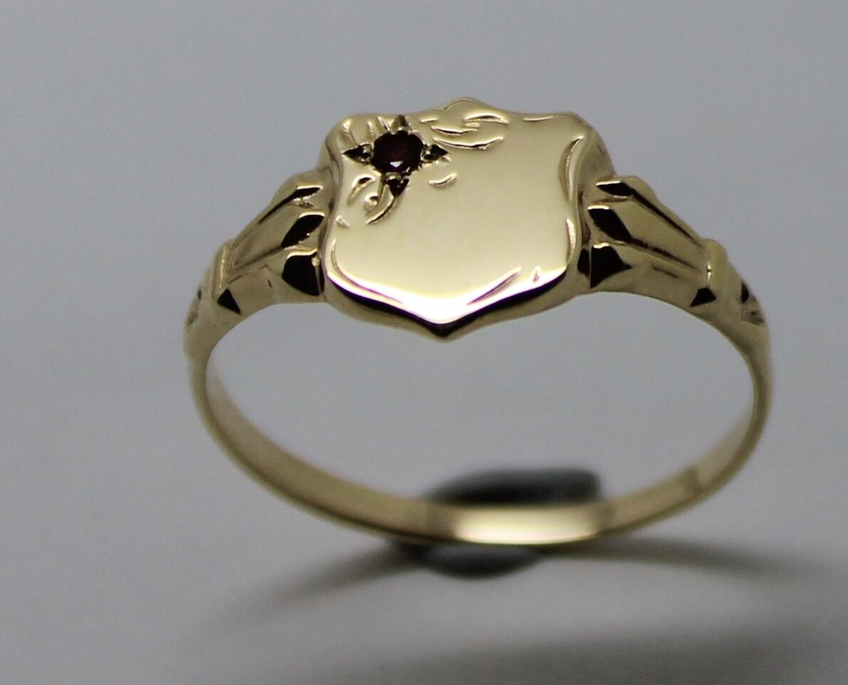 Size K 9ct Small Yellow, Rose or White Gold Garnet (Birthstone For January) Shield Signet Ring