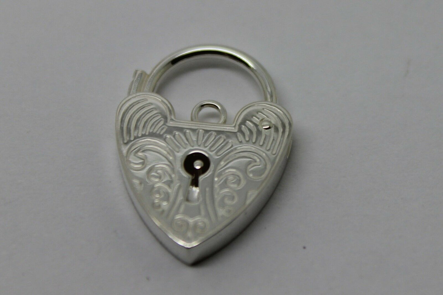 Genuine 15mm Sterling Silver 925 Engraved Heart Padlock Locket