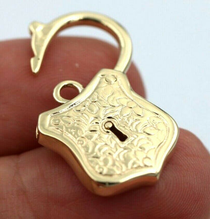 Genuine New 9k 9ct 15mm x 24mm Yellow, Rose and White Gold Filigree Heart Pendant / Padlock