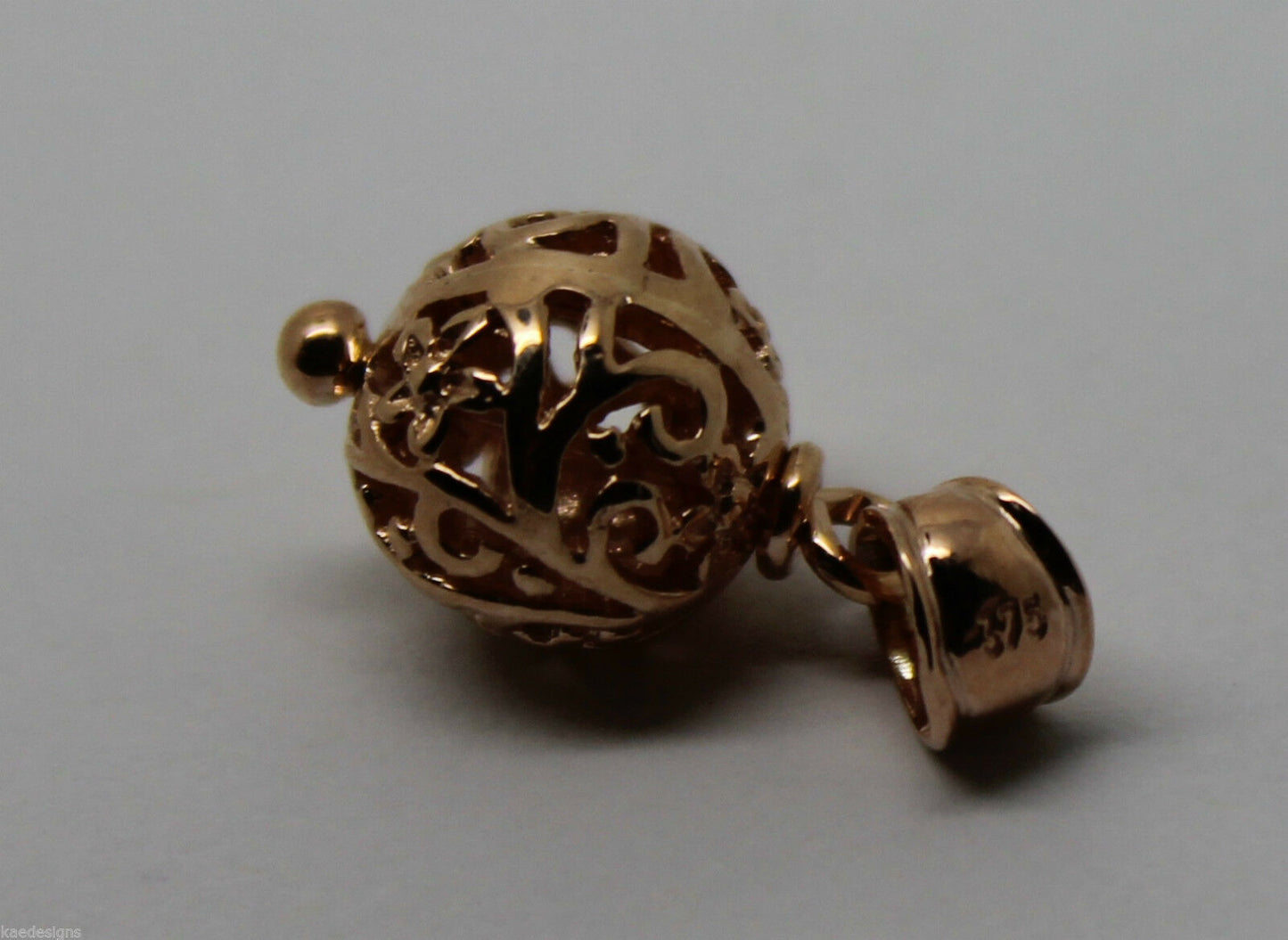 9ct Yellow Gold or White Gold or Rose Gold 10mm Filigree Ball Pendant