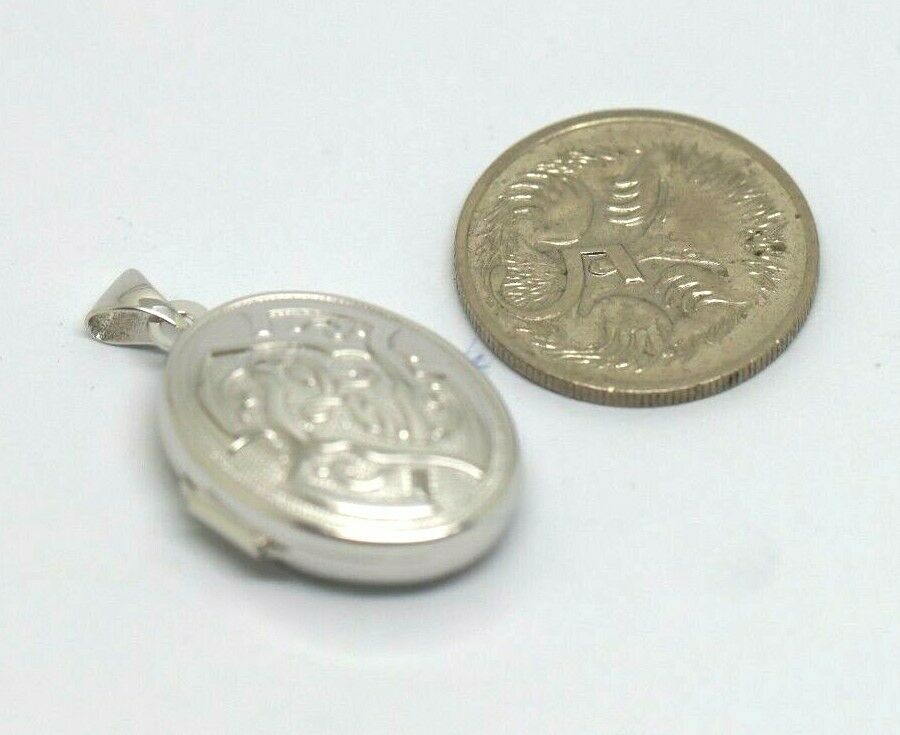 Genuine Sterling Silver Oval Celtic Locket Pendant With 2 Photos 21mm x 15mm