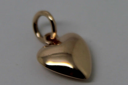 Kaedesigns Genuine 9ct Yellow or Rose or White Gold Heart Charm or Pendant