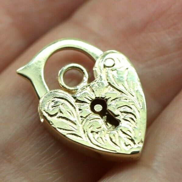 Small 12mm x 16mm 9ct 9k Yellow, Rose or White Gold Filigree Heart Pendant Padlock