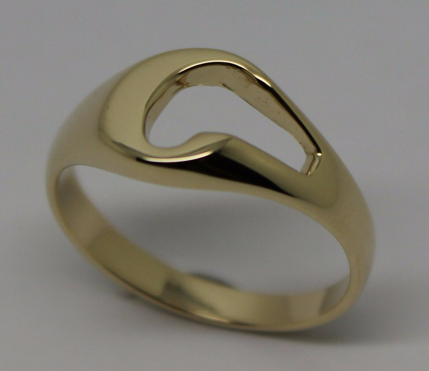 KAEDESIGNS NEW Size 6.5 / N Genuine Solid 9ct yellow gold initial C ring