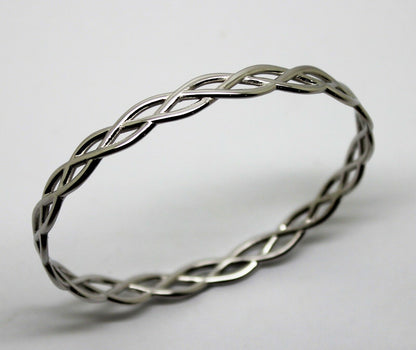 Solid Genuine 375 9ct 9kt Yellow, Rose or White Gold Celtic Knot Oval Bangle  7.1cm X 5.9cm