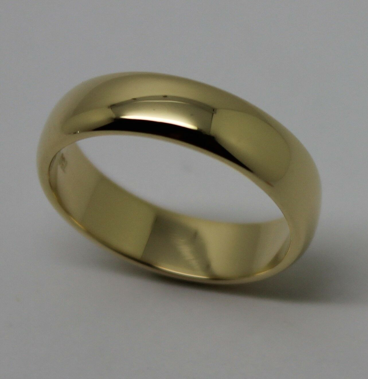 Size T - Custom Made 18ct 18kt Yellow Gold 4.5mm Wide Wedding Band