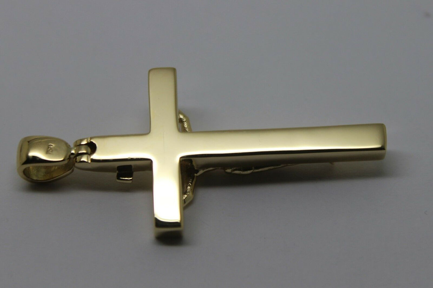 Kaedesigns New Genuine 18ct Yellow, Rose or White Gold Solid Heavy Crucifix Cross Pendant