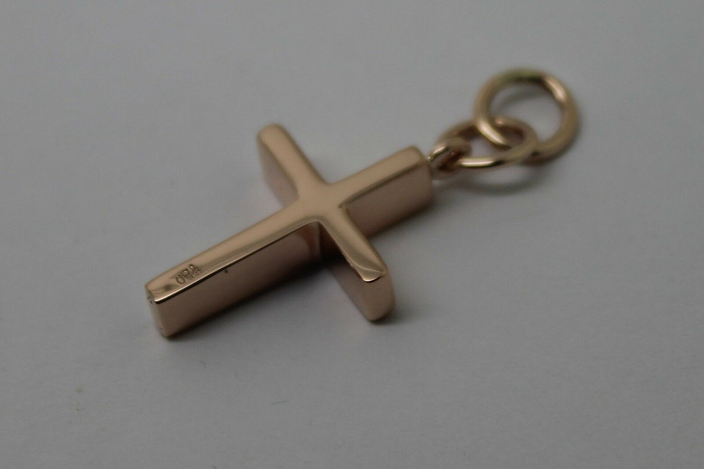 Kaedesigns,Genuine Solid Thin 18ct 750 Yellow, Rose or White Gold Plain Cross Pendant Double Bail