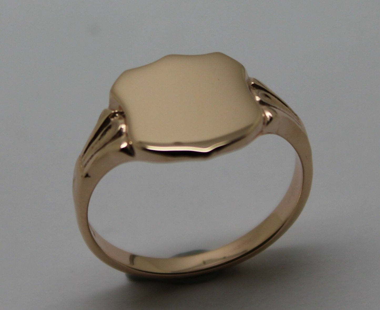 Kaedesigns, New Genuine New 9ct Solid Gold Large Signet Ring In Your Size 4553