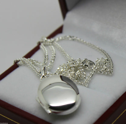 Sterling Silver Oval Locket Pendant 2 Photos & 55cm Silver Chain