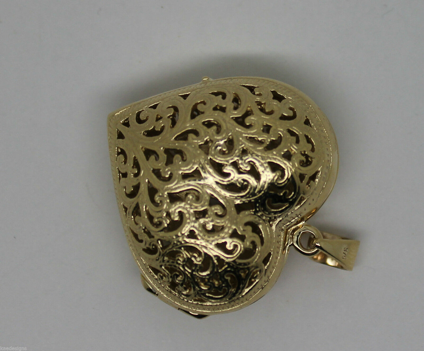 Kaedesigns 9ct 9k Yellow Gold Huge Heavy Filigree Heart Pendant Locket