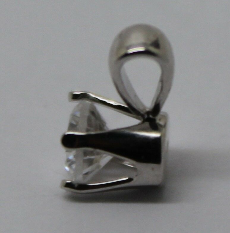 GENUINE New 9ct White Gold Claw-set Round small delicate 4mm Cubic pendant