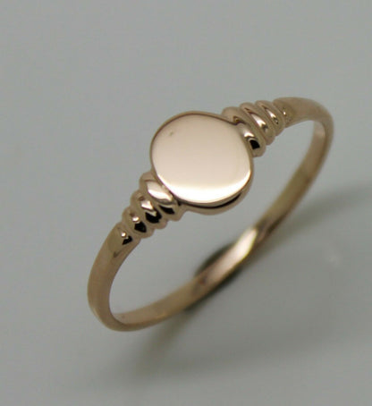 Size U Delicate New 9ct 9K Yellow, Rose or White Gold Small Oval Signet Ring