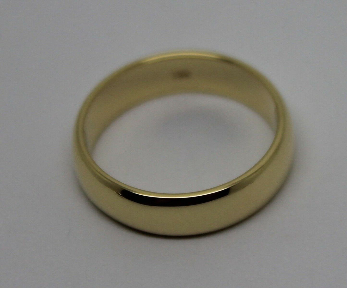 Size T - Custom Made 18ct 18kt Yellow Gold 4.5mm Wide Wedding Band