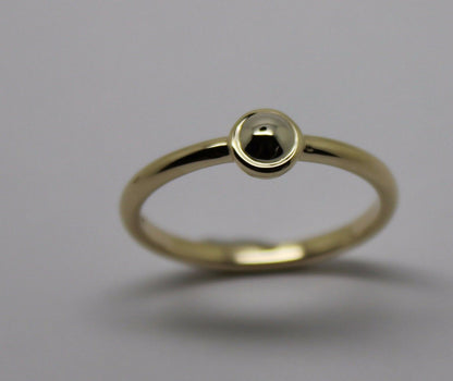 Genuine 9ct yellow gold & white gold ball 4mm Half Ball Ring