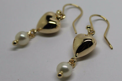 Kaedesigns, New 9ct 9k Yellow Gold Or White Gold Or Rose Gold Heart Pearl Earrings