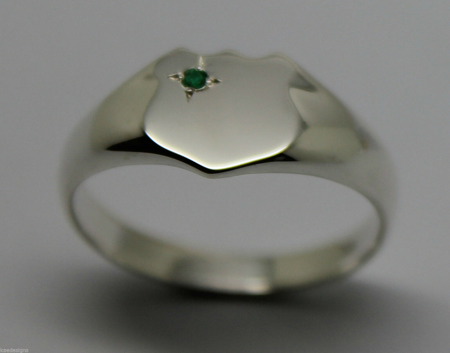 Kaedesigns New Size S to Z Large Sterling Silver Shield Green Emerald Signet Ring