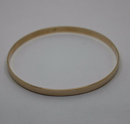 Kaedesigns New FULL Solid 9ct Yellow, Rose or White gold 4mm wide Flat bangle 65mm