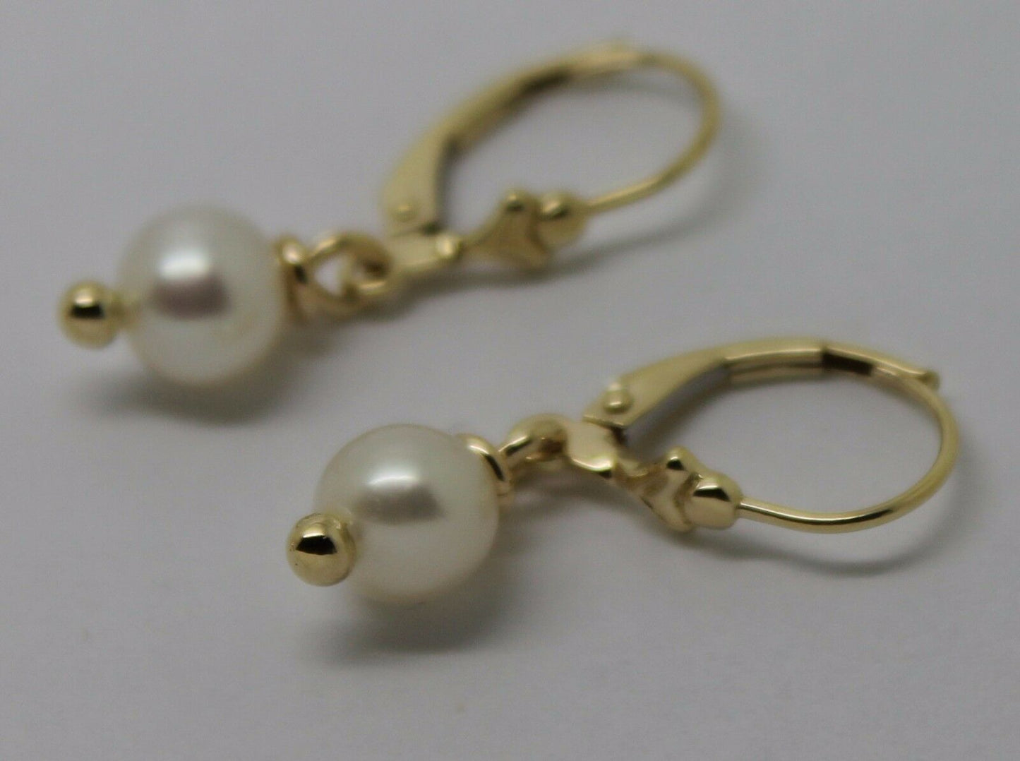 Kaedesigns New 9ct Yellow, Rose or White Gold 6mm White Pearl Continental Clip Earrings