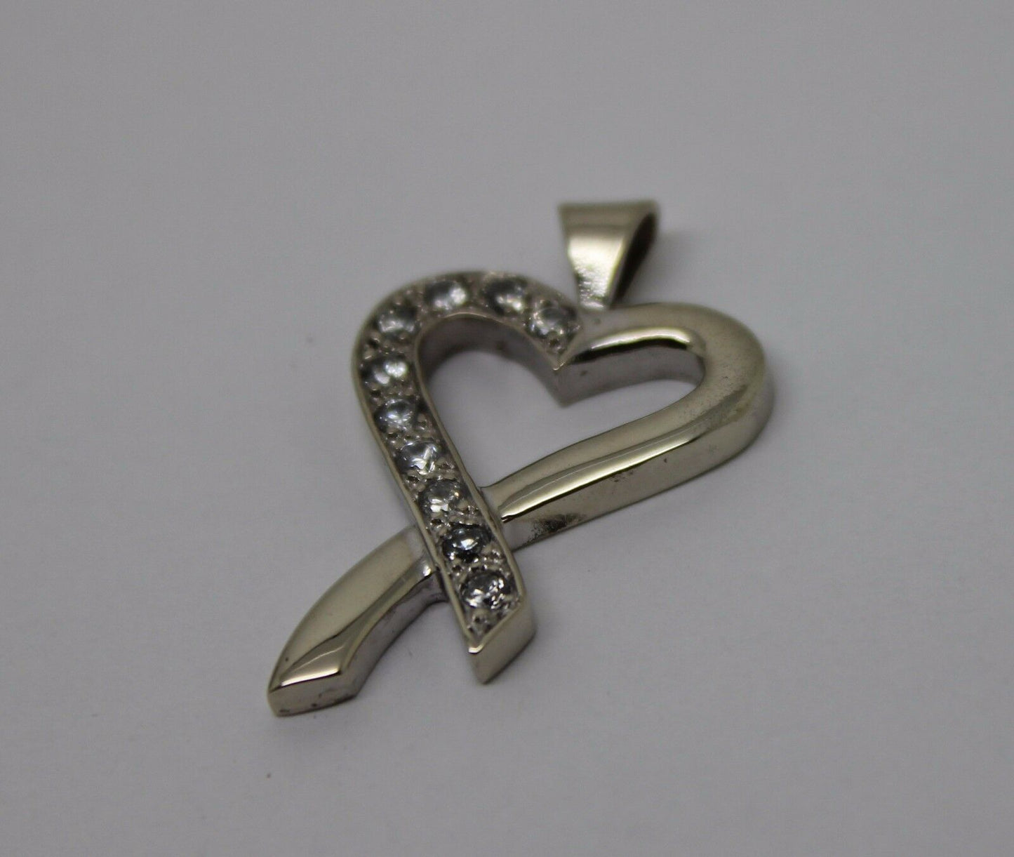 Genuine 9ct White Gold Cubic Zirconia Heart Pendant