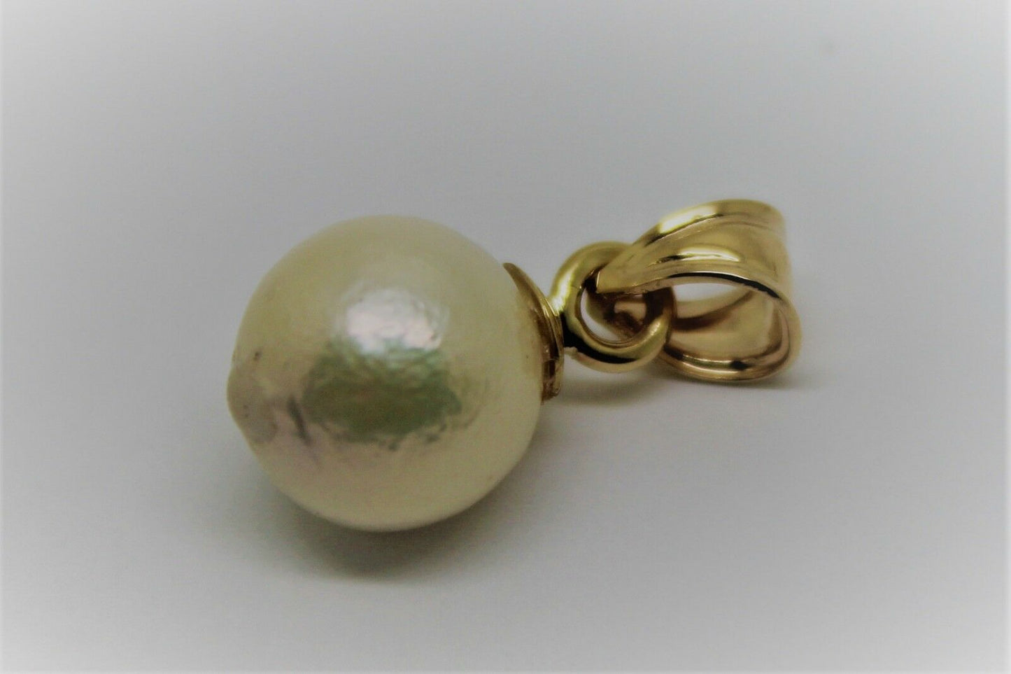 Genuine New 9ct Solid Yellow, Rose or Gold 12mm White Pearl Ball Pendant