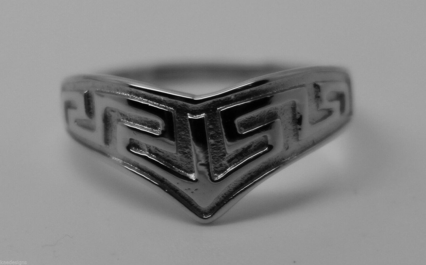 Genuine New Size Q Sterling Silver 925  Celtic Greek Key V Ring