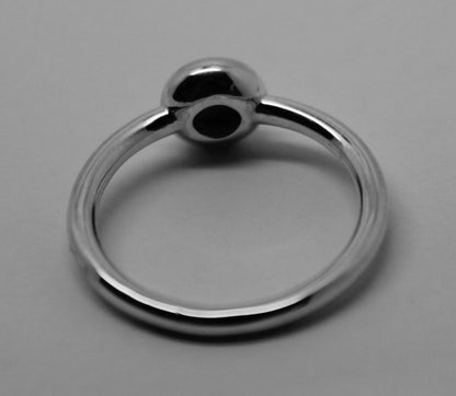 Kaedesigns, Full Solid Genuine 9ct 9kt White Gold 4mm Half Ball Ring