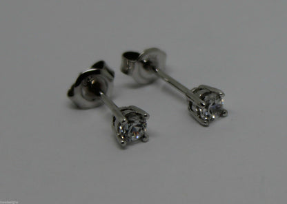 Genuine New 18ct White Gold Claw-set Round 3mm TDW 0.22ct Genuine Diamond Si Stud Earrings