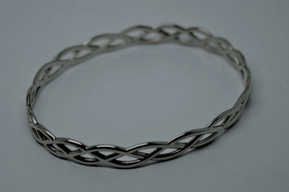 Solid Genuine 375 9ct 9kt Yellow, Rose or White Gold Celtic Knot Oval Bangle  7.1cm X 5.9cm