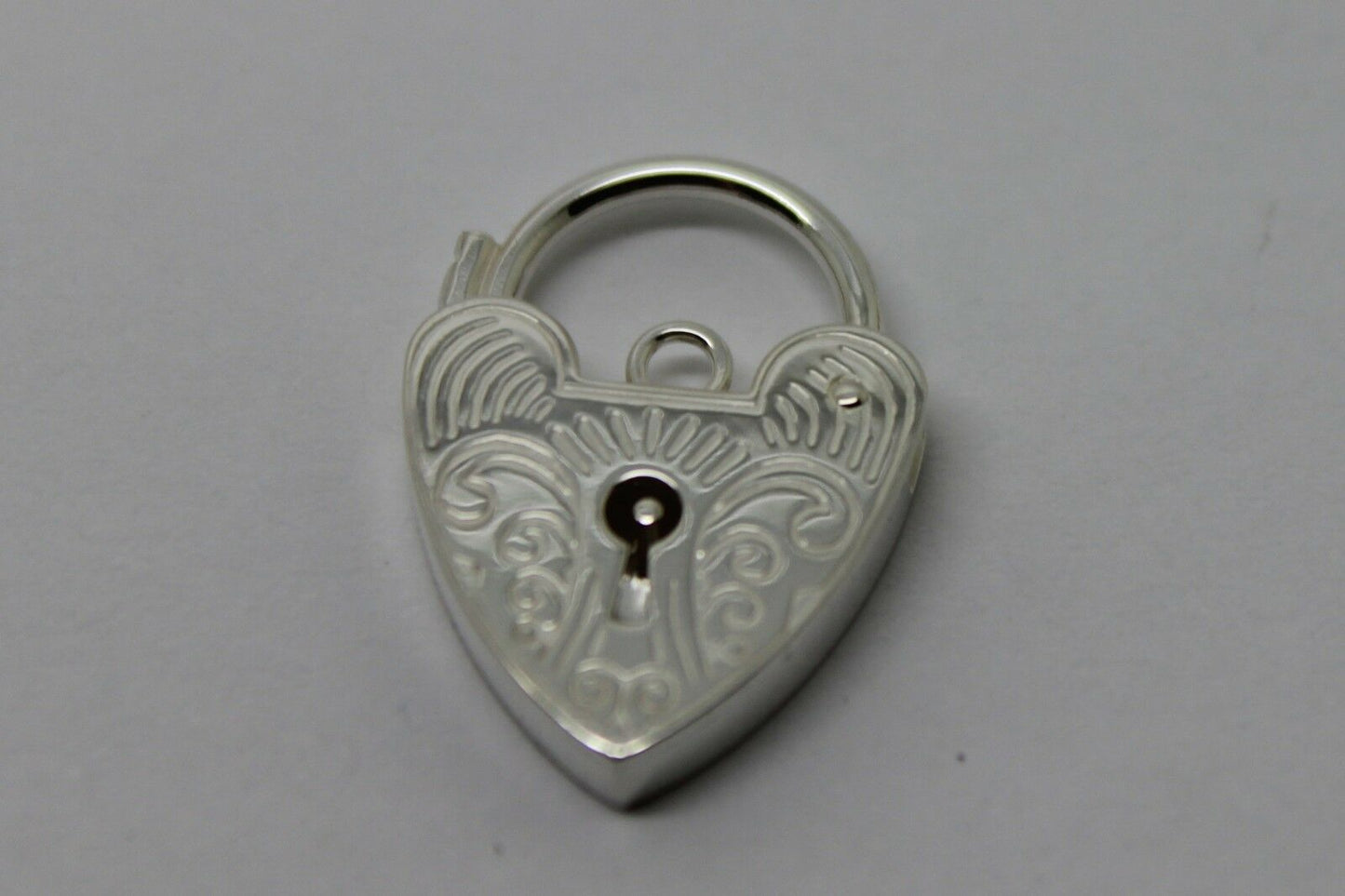 Genuine 15mm Sterling Silver 925 Engraved Heart Padlock Locket