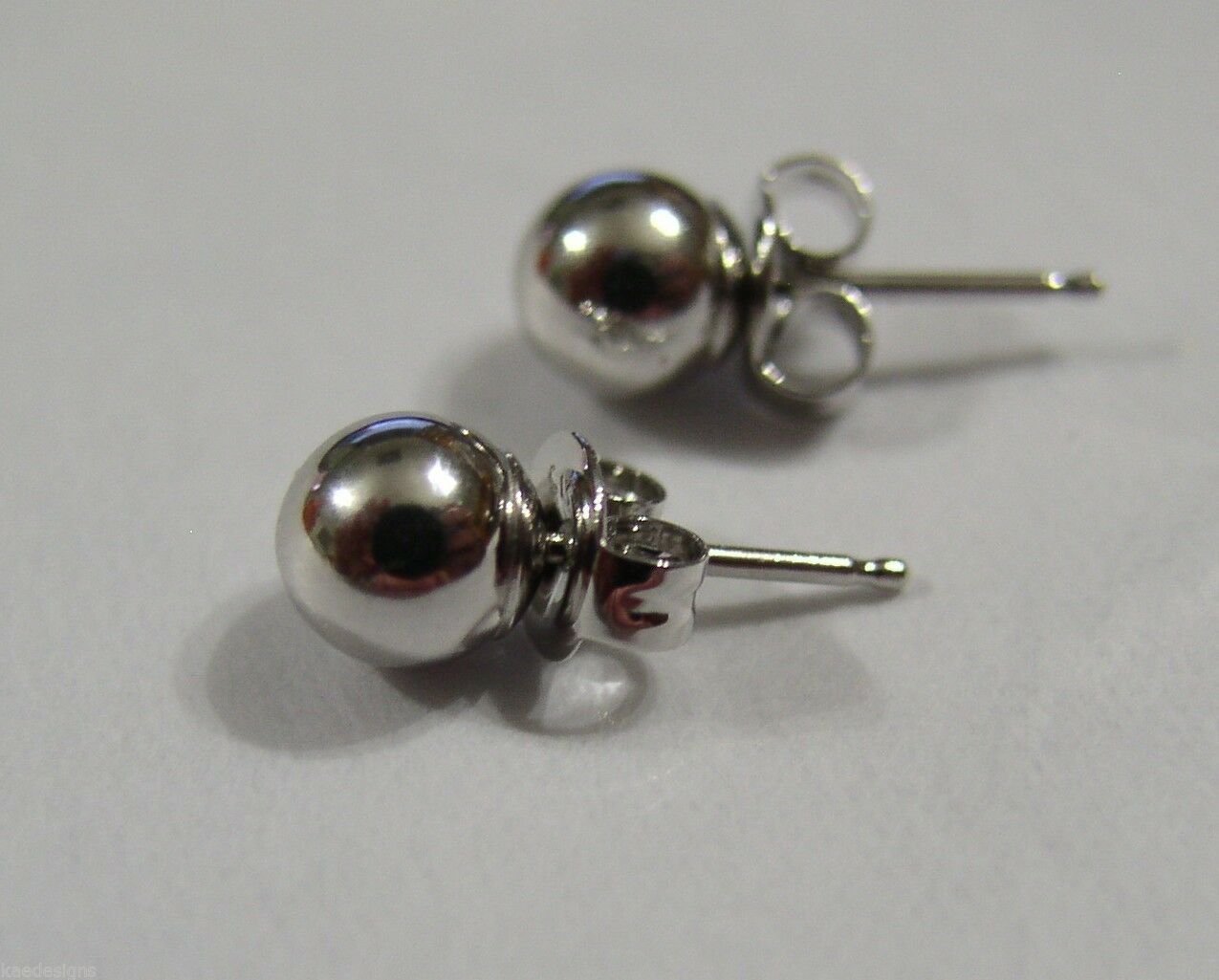 Genuine 14ct White Gold 7mm Stud Ball Earrings With Butterfly Backs