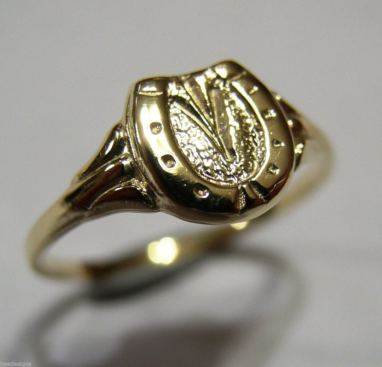 Genuine Solid 9ct 9kt Yellow Gold 375 Childs Lucky Horseshoe Ring - Choose your size