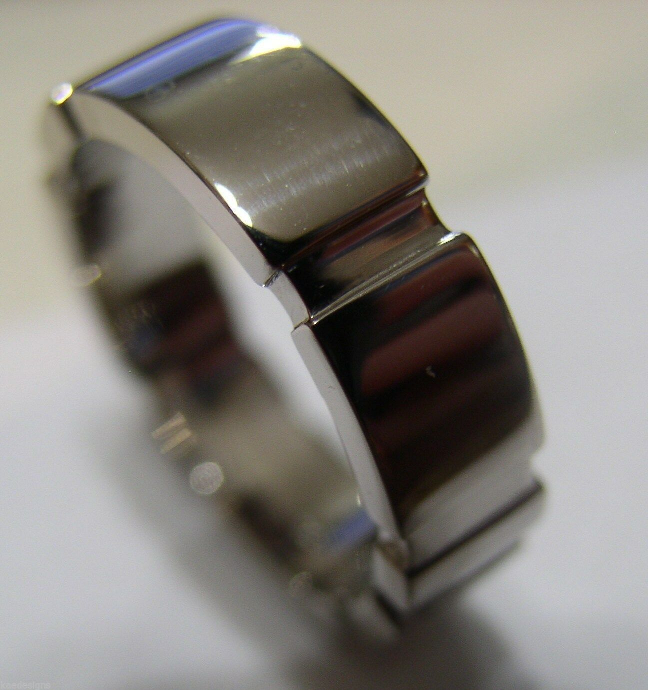 Genuine 18ct 750 Hallmarked 750 Heavy White Gold Full Solid Mens Wedding Band