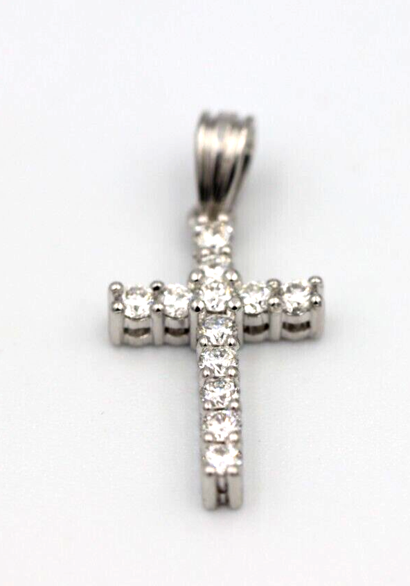 0.35cts Claw Set 18ct 750 White Gold Round Diamond Cross Pendant -Free post