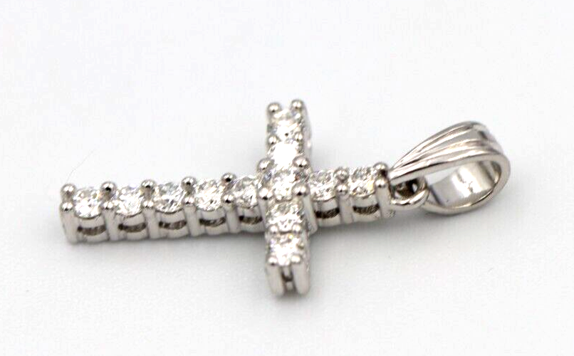 0.35cts Claw Set 18ct 750 White Gold Round Diamond Cross Pendant -Free post