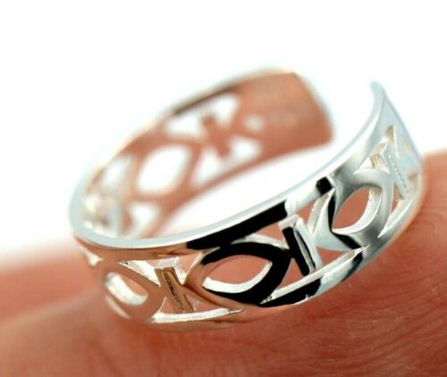 925 Sterling Silver Delicate Adjustable Fancy Toe Ring - Free post
