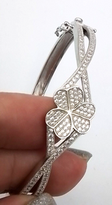 Sterling Silver 925 Clover Oval CZ 65mm x 55mm Wide Hinged Bangle -Free post